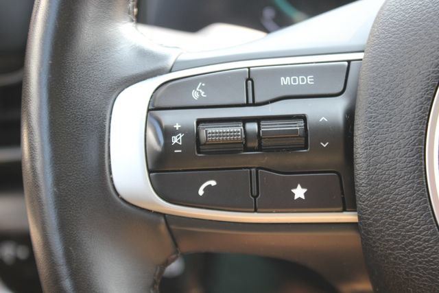 Used 2023 Kia Sportage EX AWD/4WD image 16