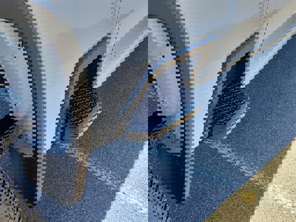 Certified 2022 Chevrolet Silverado 2500 Custom w/ Custom Value Package image 14