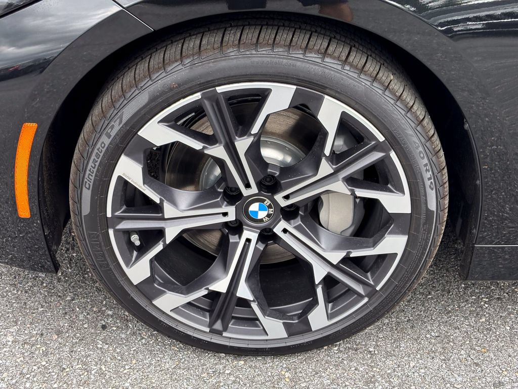 New 2026 BMW 330i xDrive Sedan w/ M Sport Package AWD/4WD image 8