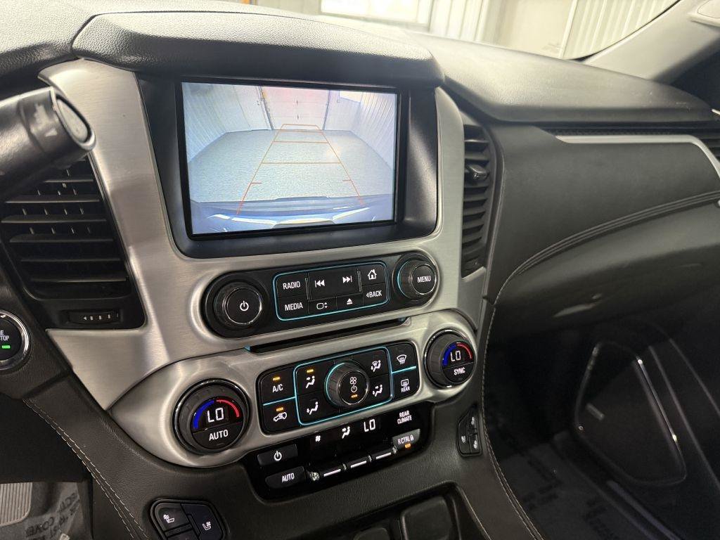 Used 2020 GMC Yukon XL SLT w/ Open Road Package AWD/4WD image 21