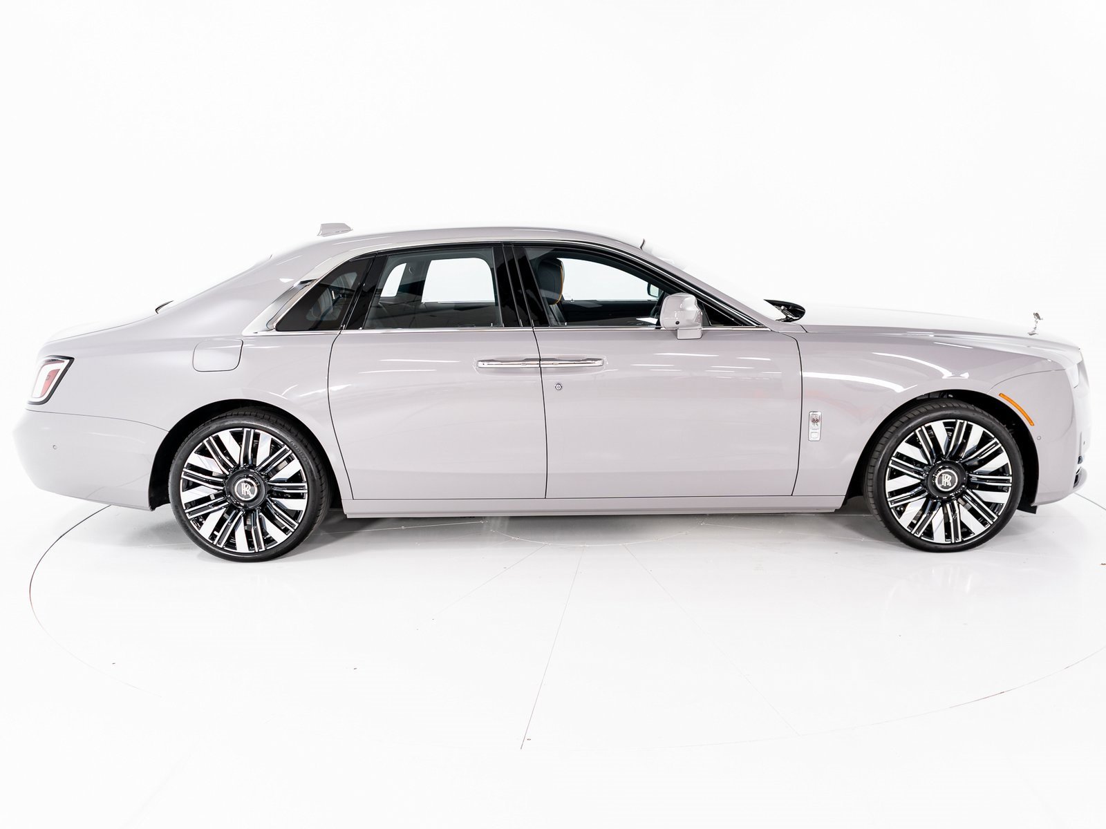 New 2025 Rolls-Royce Ghost image 6