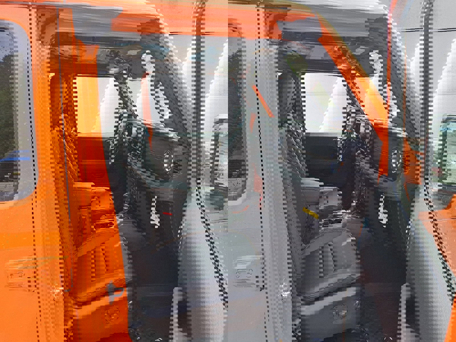 New 2025 Jeep Gladiator Sport w/ Premium Package image 16