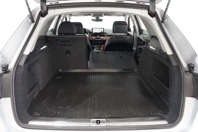Used 2023 Audi A4 2.0T allroad Premium Plus AWD/4WD image 31