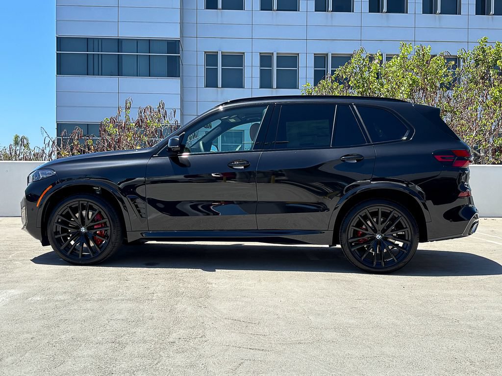 New 2026 BMW X5 sDrive40i w/ M Sport Package RWD image 3