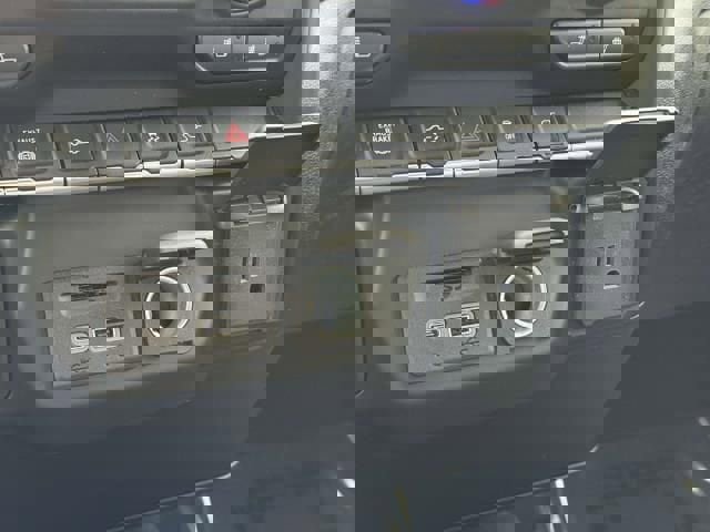 Used 2022 GMC Sierra 2500 SLE w/ SLE Value Package; image 29