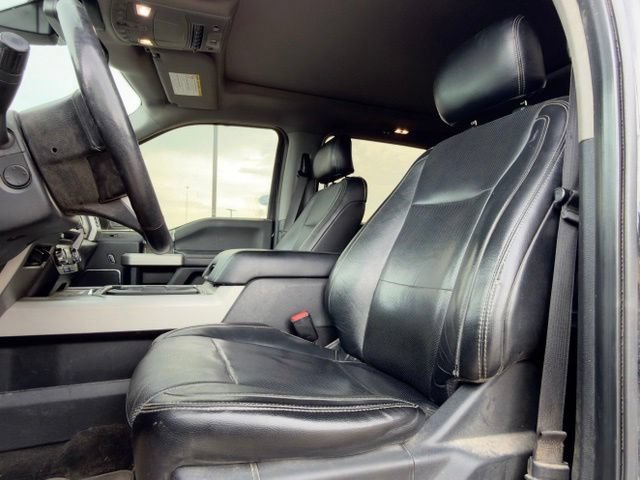 Used 2017 Ford F250 Lariat w/ Lariat Ultimate Package AWD/4WD image 7