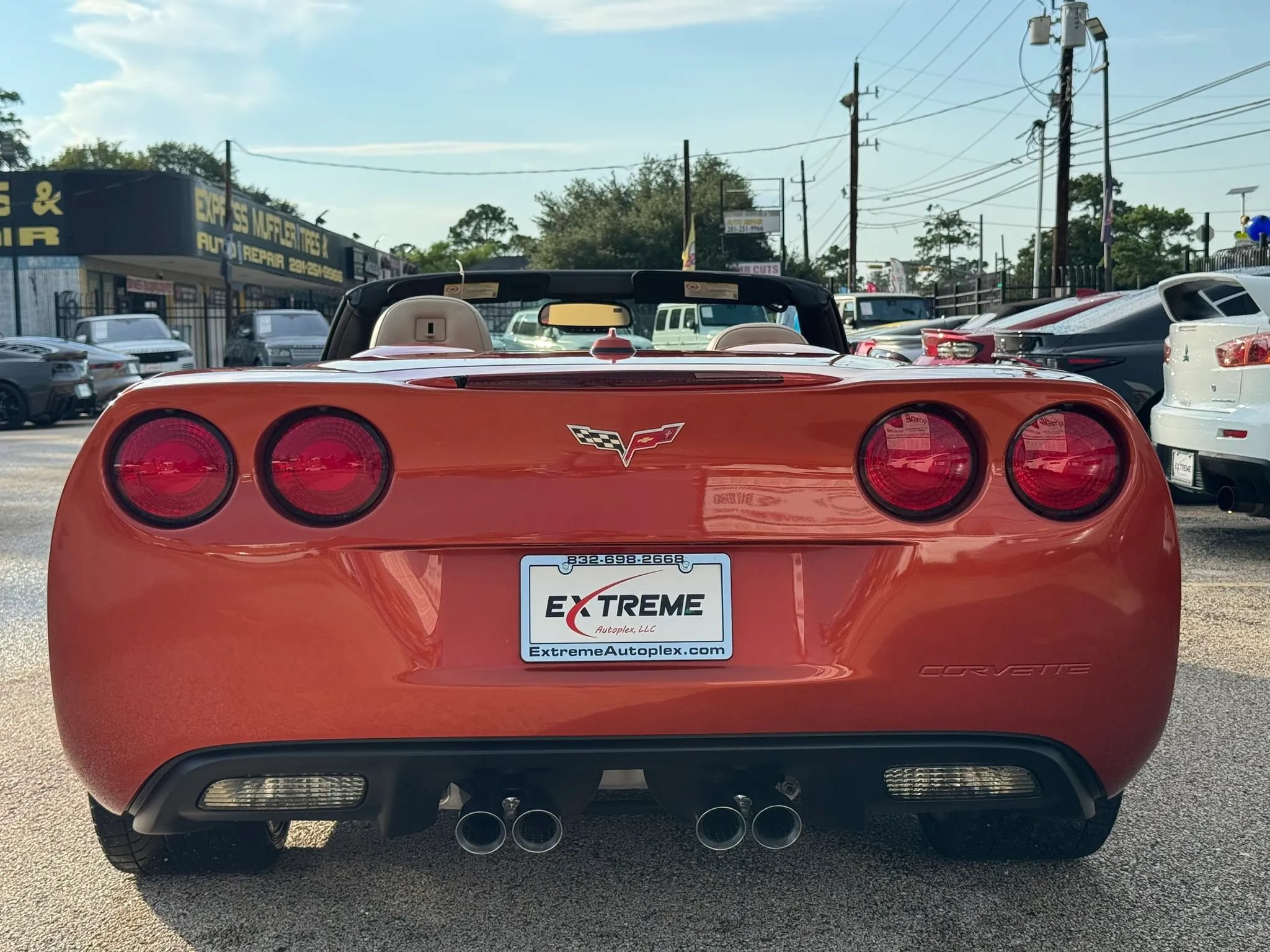 Used 2005 Chevrolet Corvette Coupe w/ Preferred Equipment Group RWD image 5