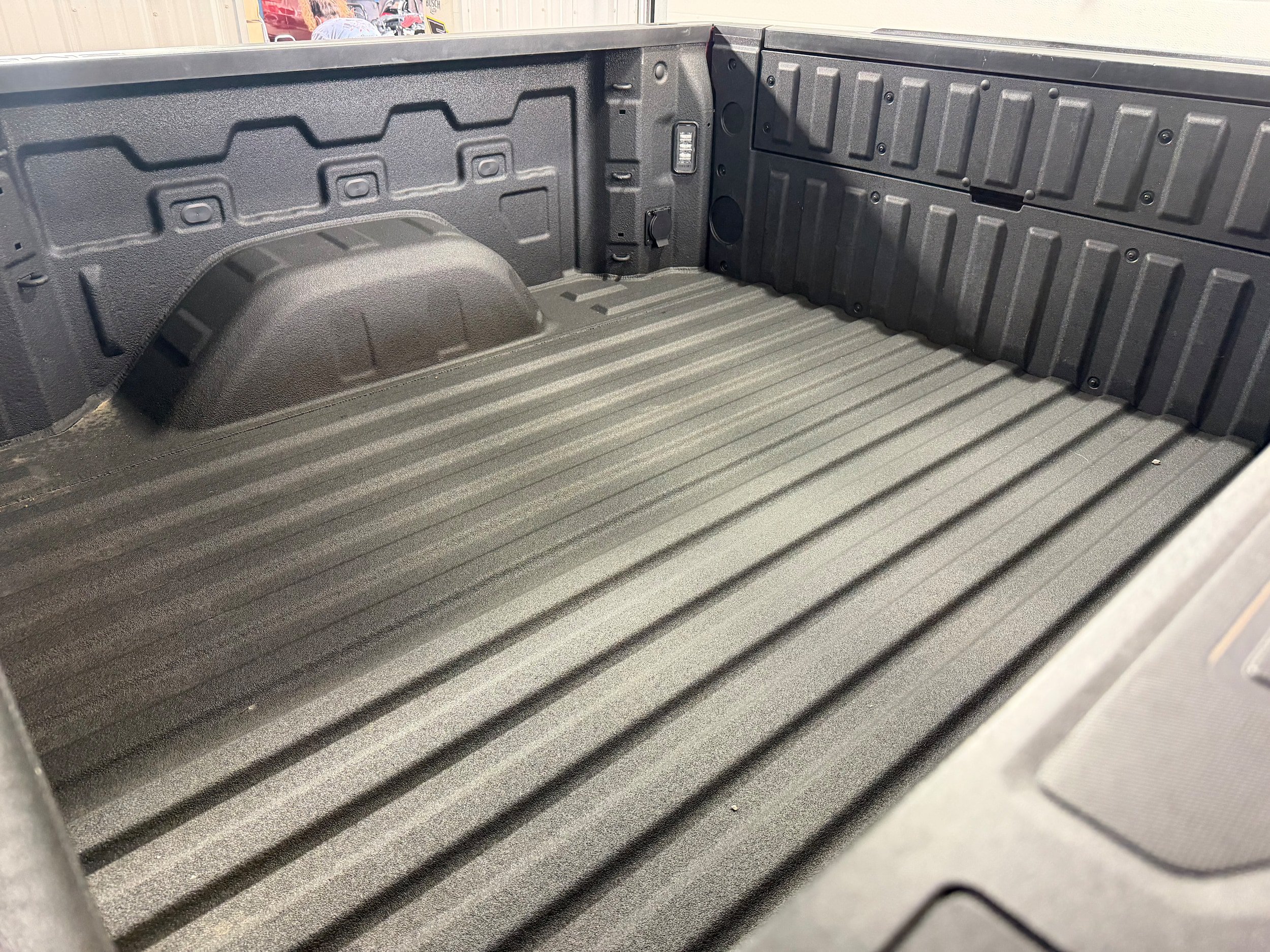 Used 2026 GMC Sierra 1500 AT4 w/ AT4 Preferred Package AWD/4WD image 8