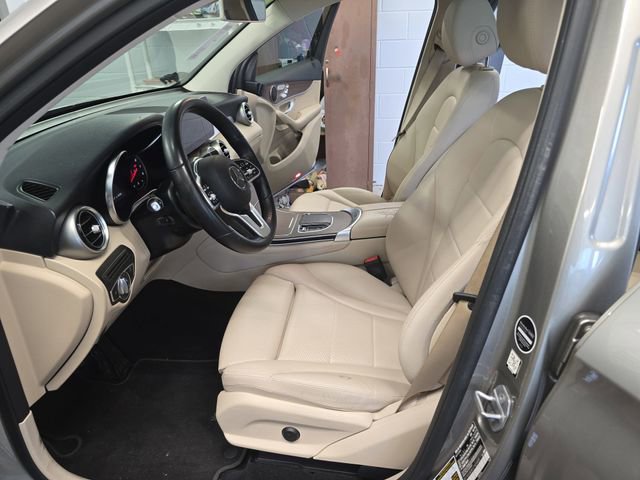 Used 2020 Mercedes-Benz GLC 300 image 10