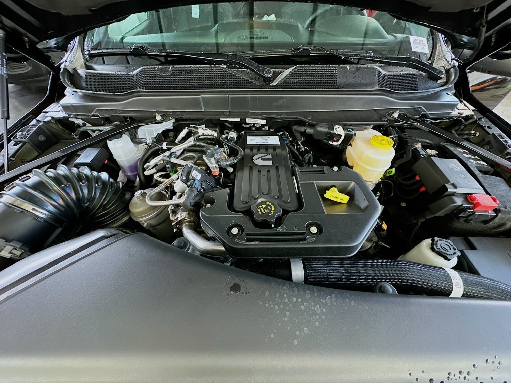 New 2026 RAM 2500 Tradesman AWD/4WD image 17