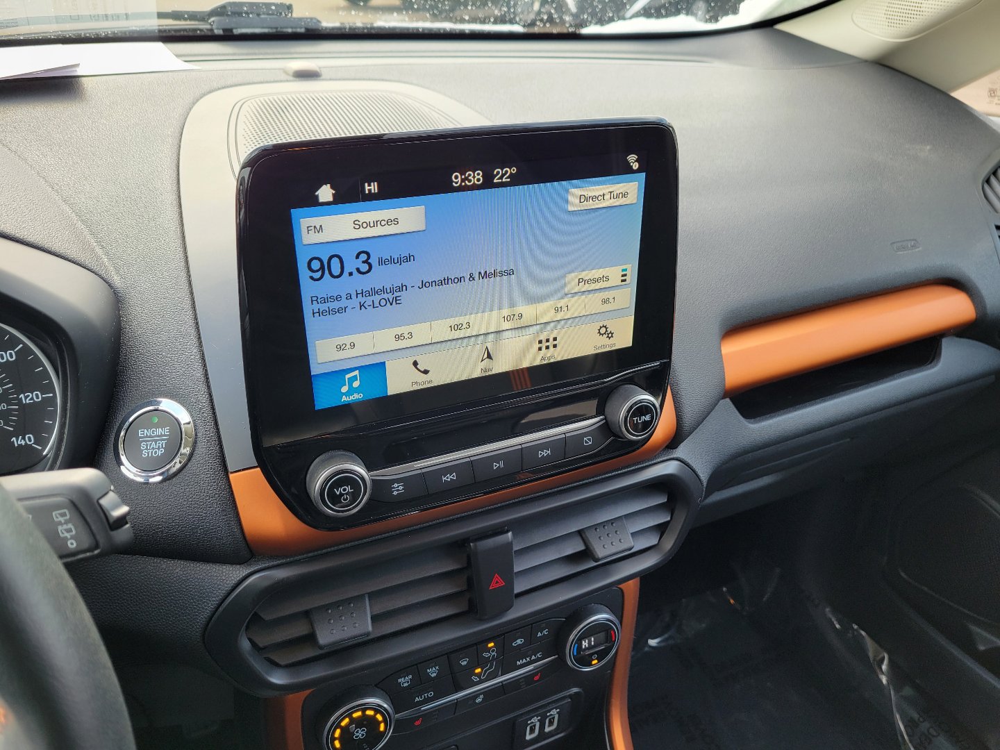 Used 2018 Ford EcoSport SES w/ SES Cold Weather Package image 27