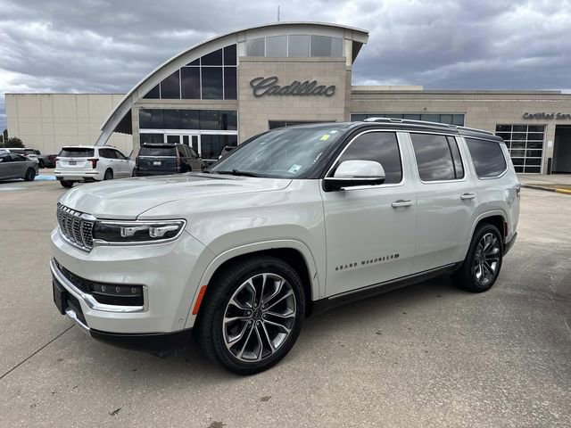 Used 2022 Jeep Grand Wagoneer Series III w/ Rear Seat Video Group 1