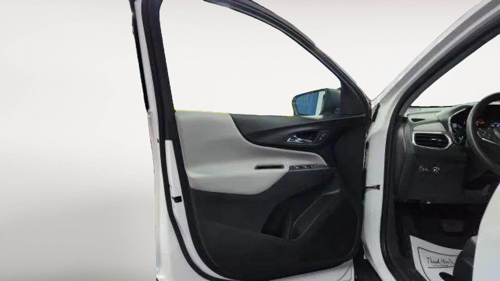 Used 2019 Chevrolet Equinox LS image 5
