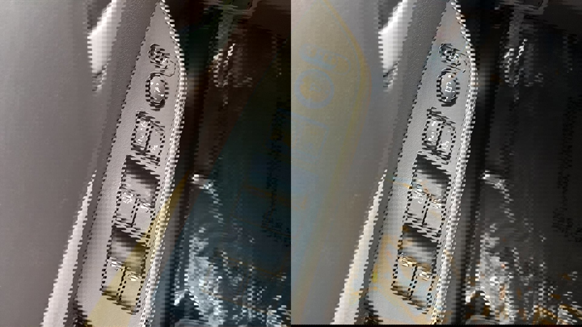 Used 2014 Honda CR-V EX-L image 22