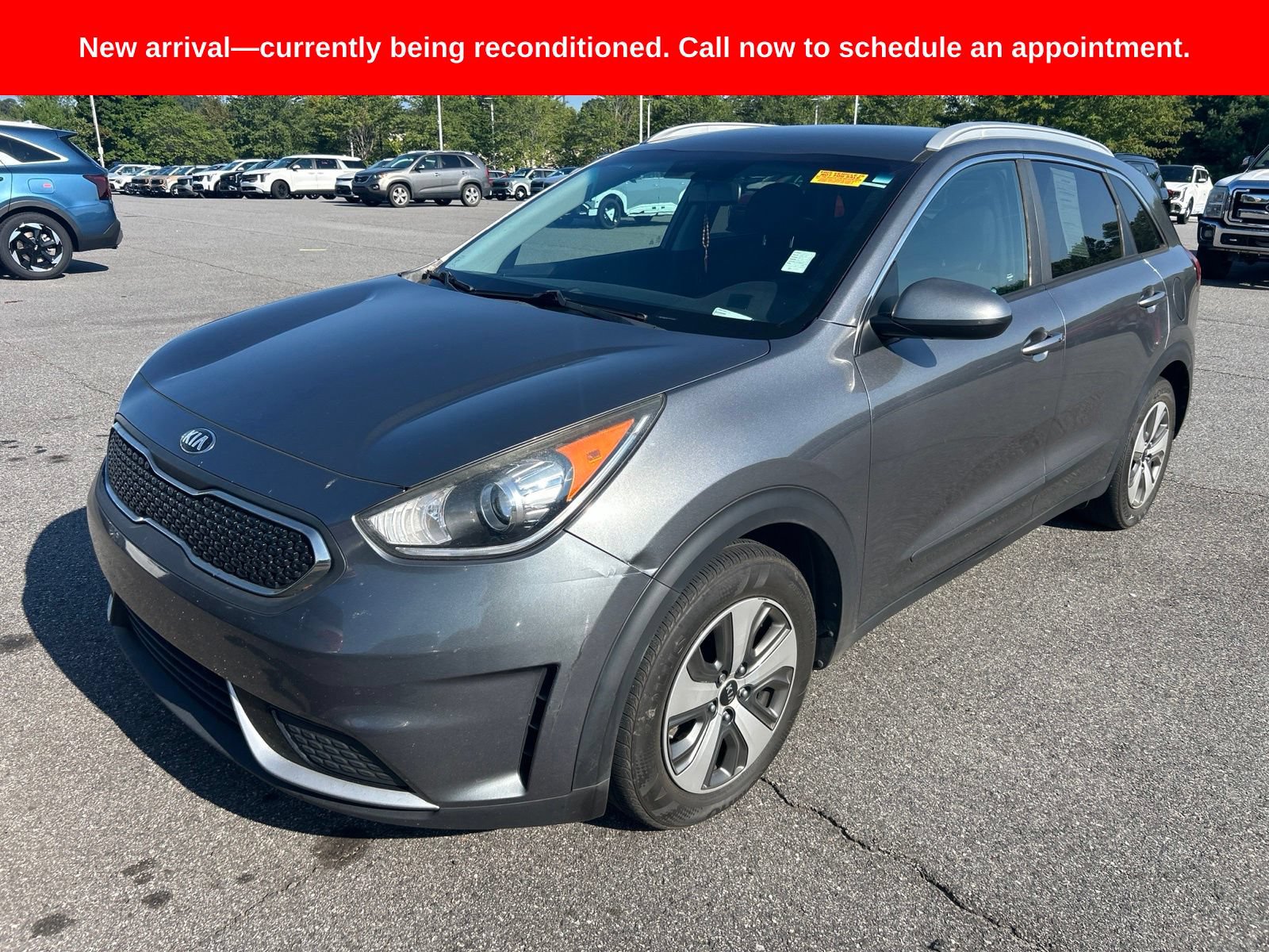 Used 2018 Kia Niro LX FWD image 3