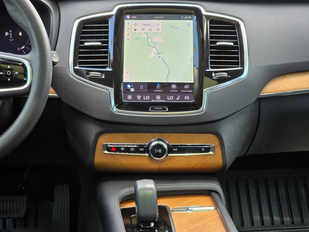Used 2023 Volvo XC90 B6 Plus w/ Protection Package Premier AWD/4WD image 38