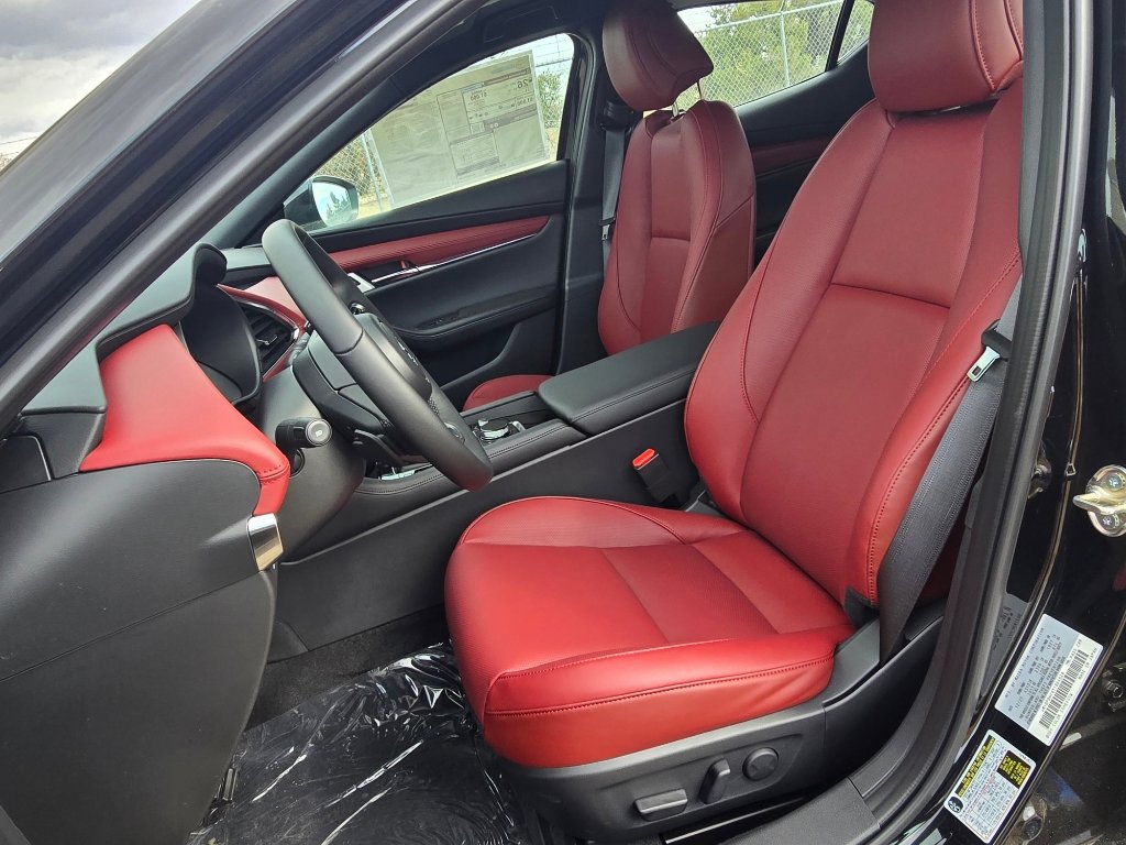 New 2026 MAZDA MAZDA3 Hatchback w/ Appearance Package image 13