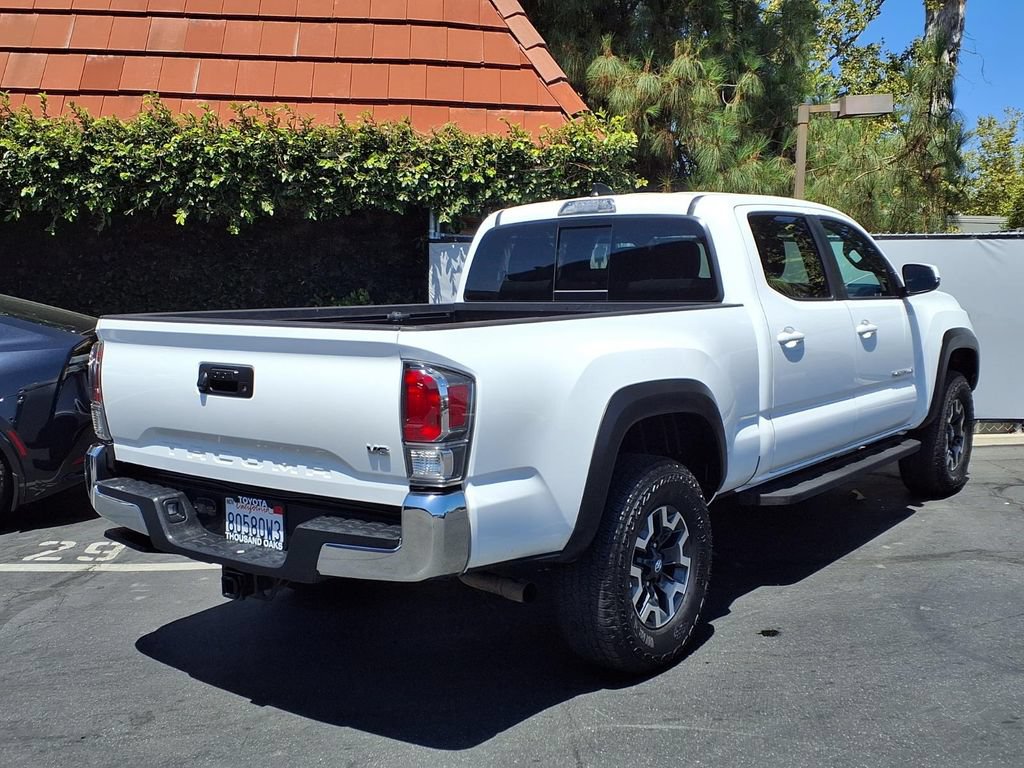 Certified 2023 Toyota Tacoma TRD Off-Road AWD/4WD image 6