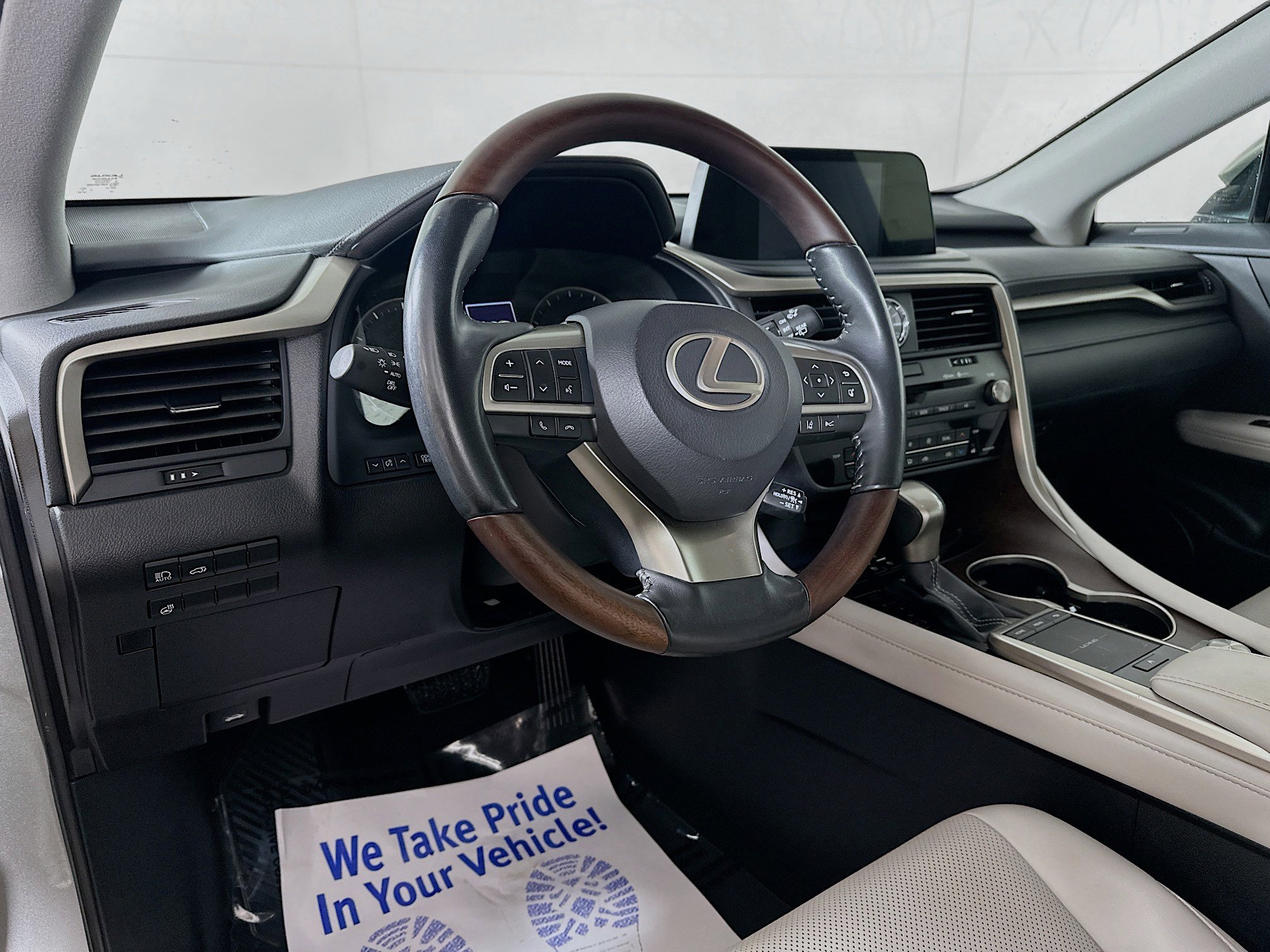 Used 2020 Lexus RX 350 AWD w/ Premium Package image 9