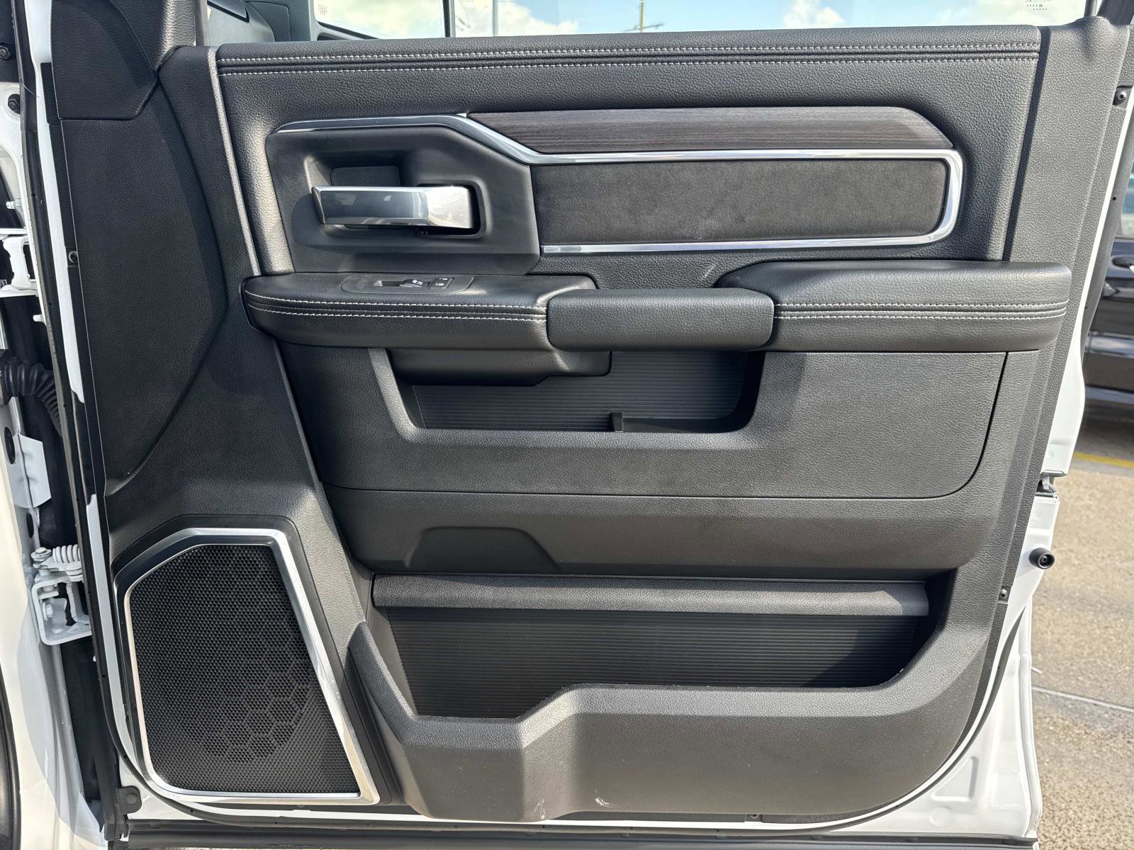 Used 2026 RAM 2500 Laramie image 13