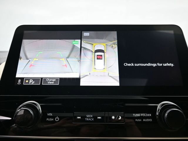 Used 2024 INFINITI QX80 Sensory AWD/4WD image 17