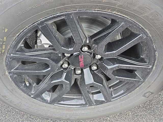 Certified 2025 GMC Sierra 1500 Elevation image 32