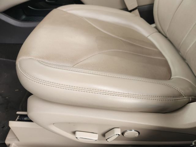 Used 2022 Lincoln Nautilus Reserve FWD image 18