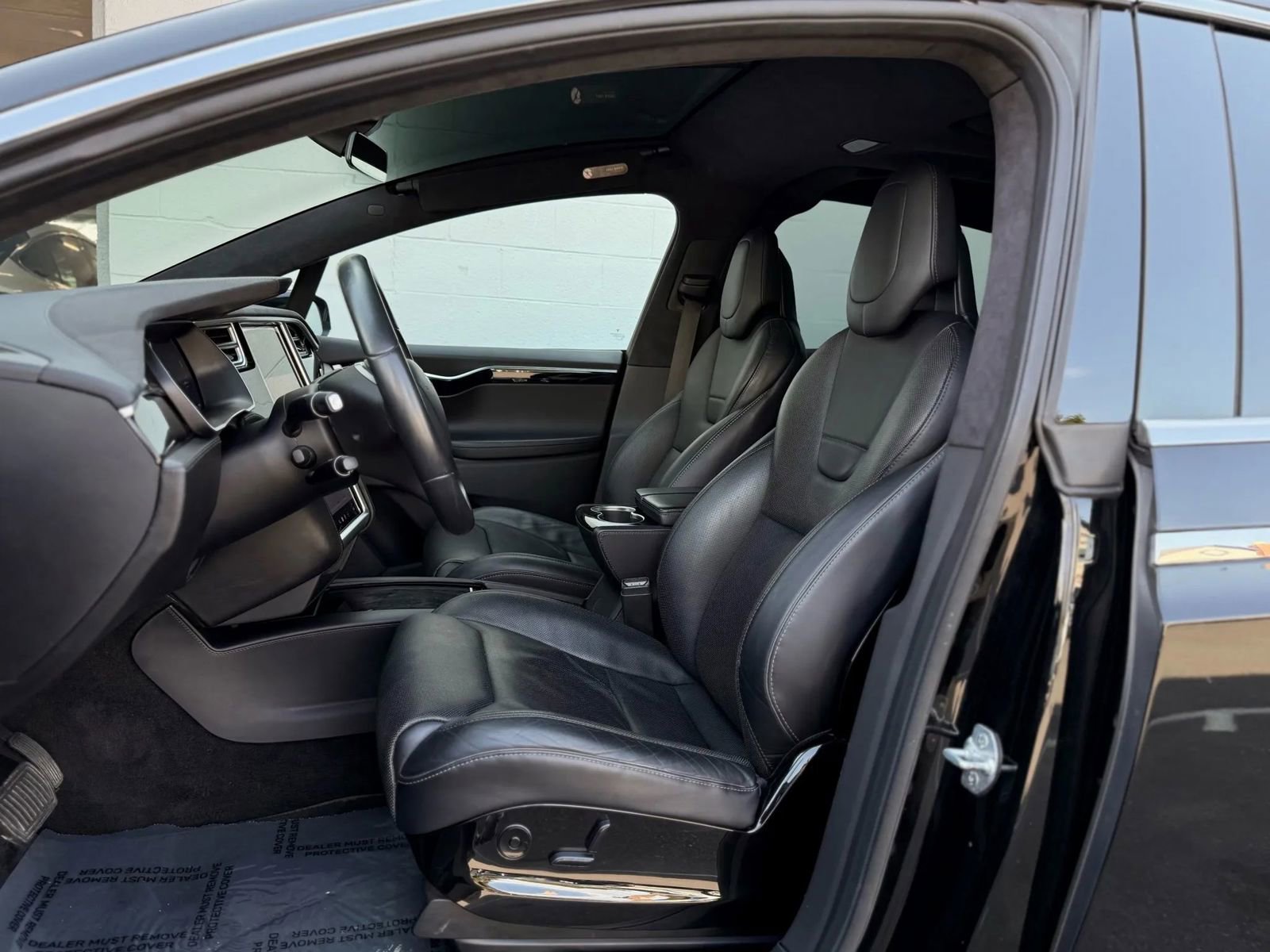 Used 2016 Tesla Model X 75D image 19