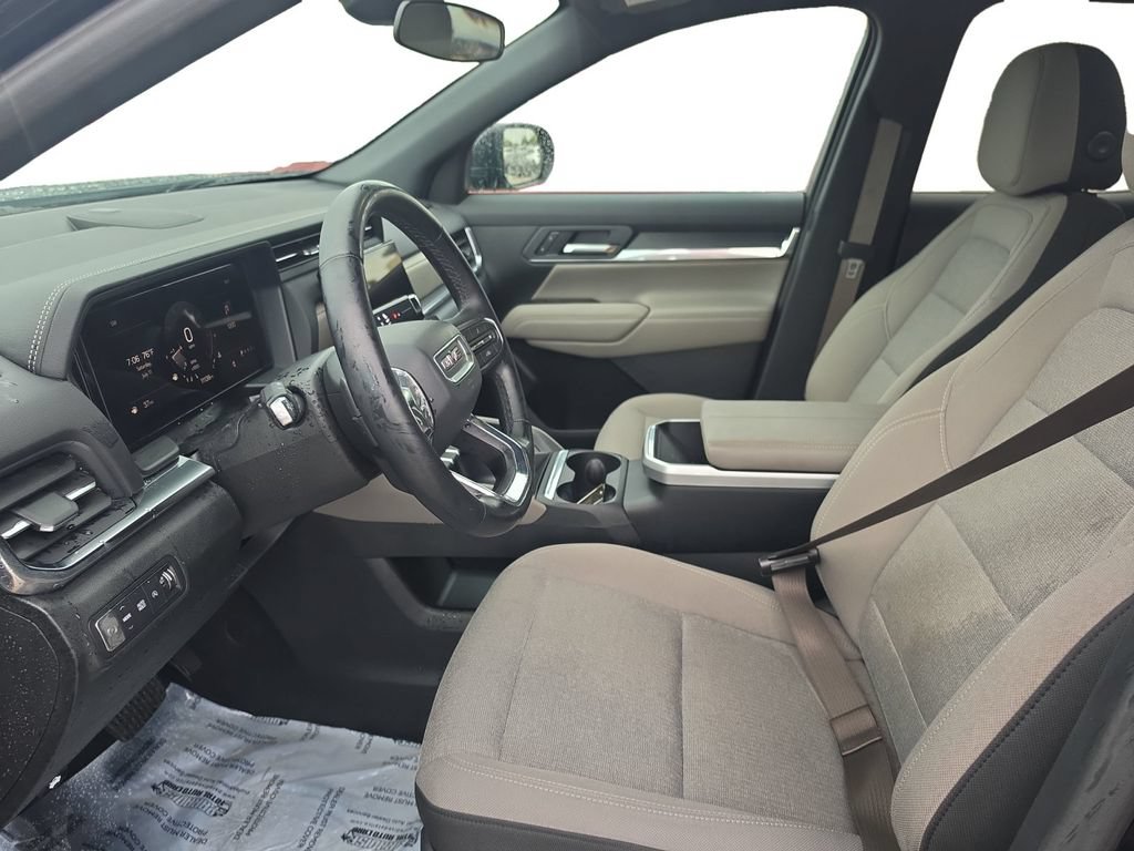 Used 2026 GMC Terrain Elevation w/ LPO, Floor Liner Package FWD image 9
