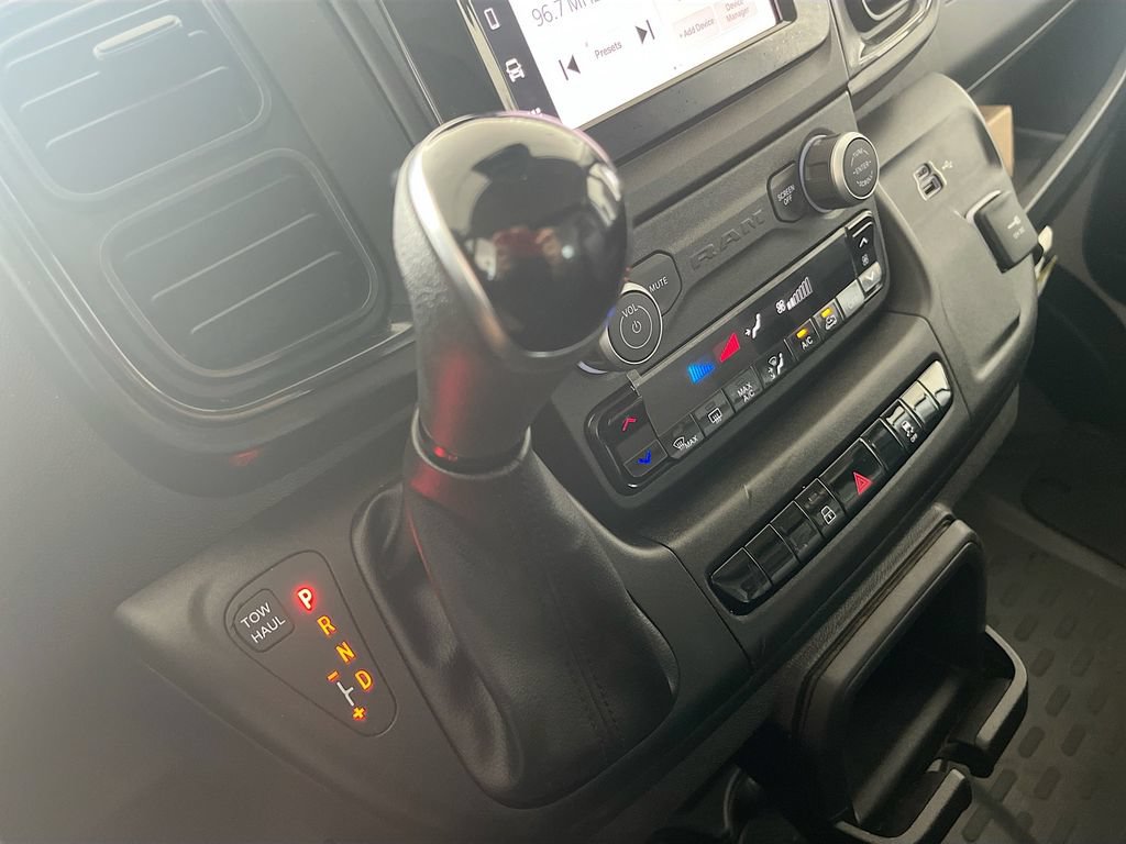 Used 2024 RAM ProMaster 2500 FWD image 17