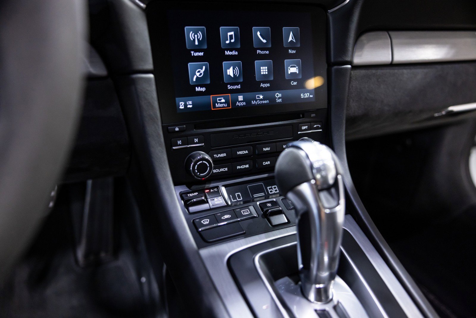 Used 2018 Porsche 911 GT3 image 40