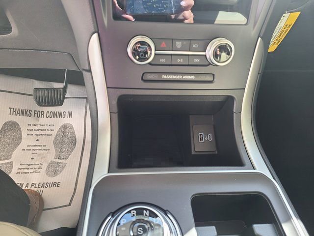 New 2024 Ford Edge SE AWD/4WD image 13