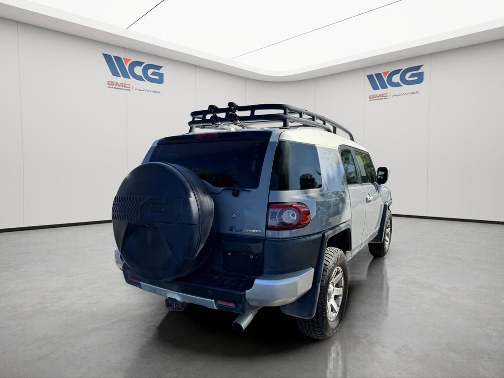 Used 2014 Toyota FJ Cruiser 4WD w/ Upgrade Package image 4