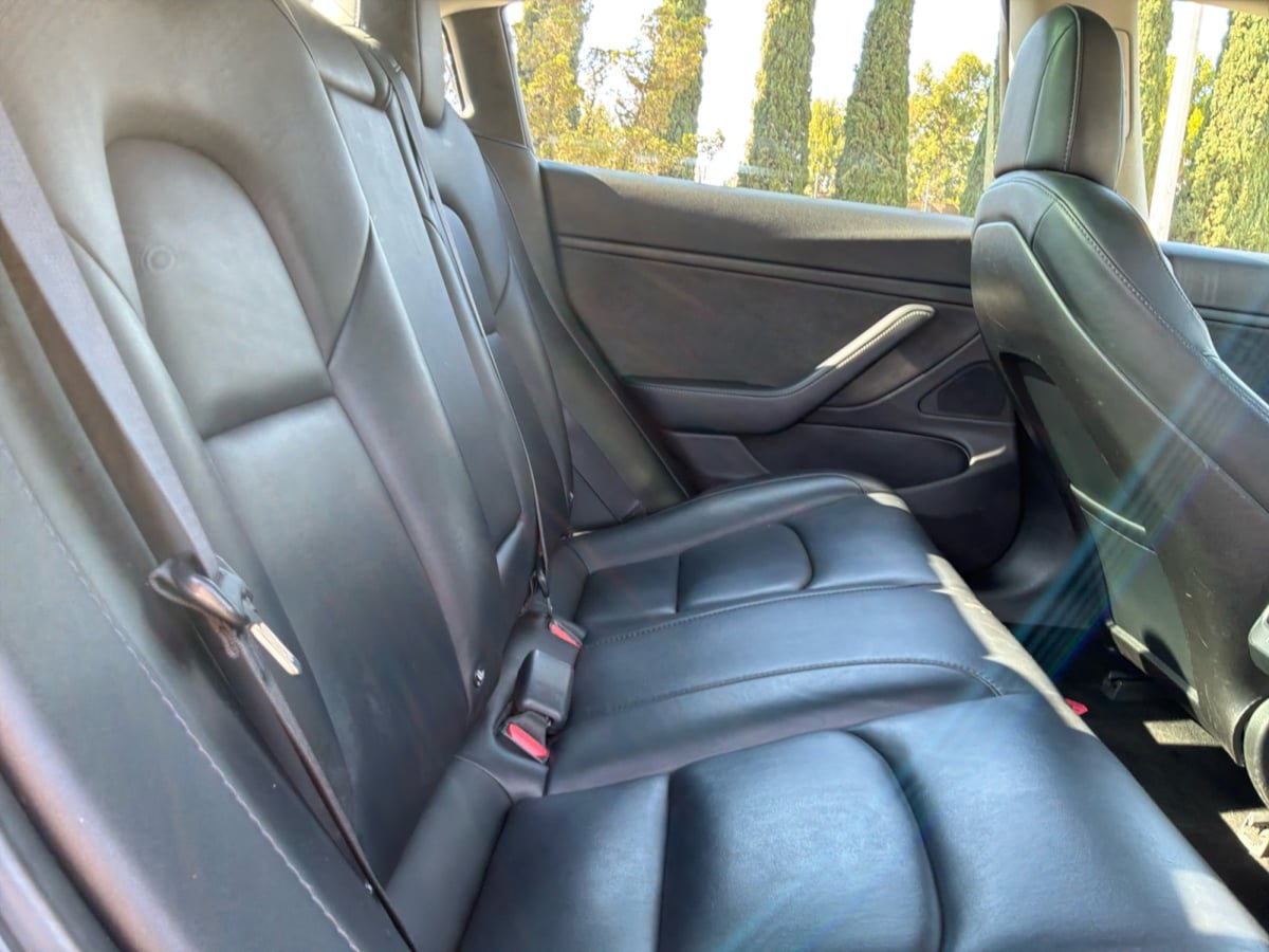 Used 2018 Tesla Model 3 Long Range RWD image 20