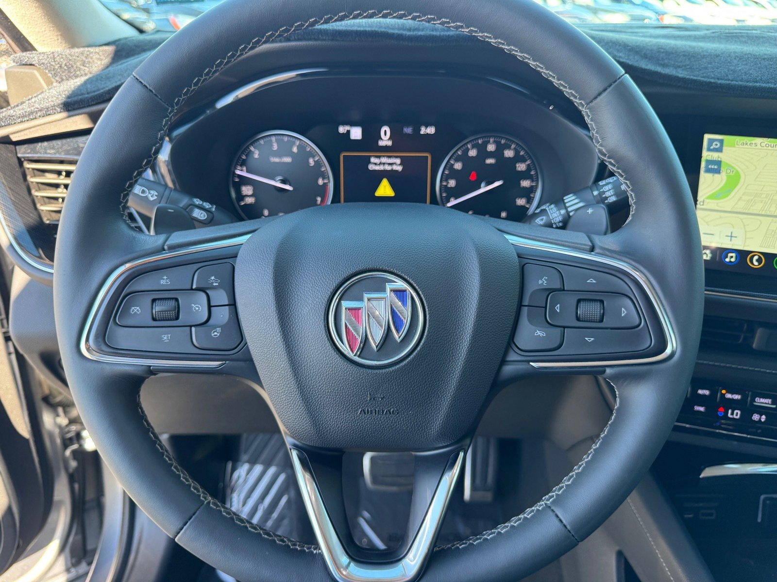 Used 2022 Buick Envision Essence w/ Technology Package II image 21