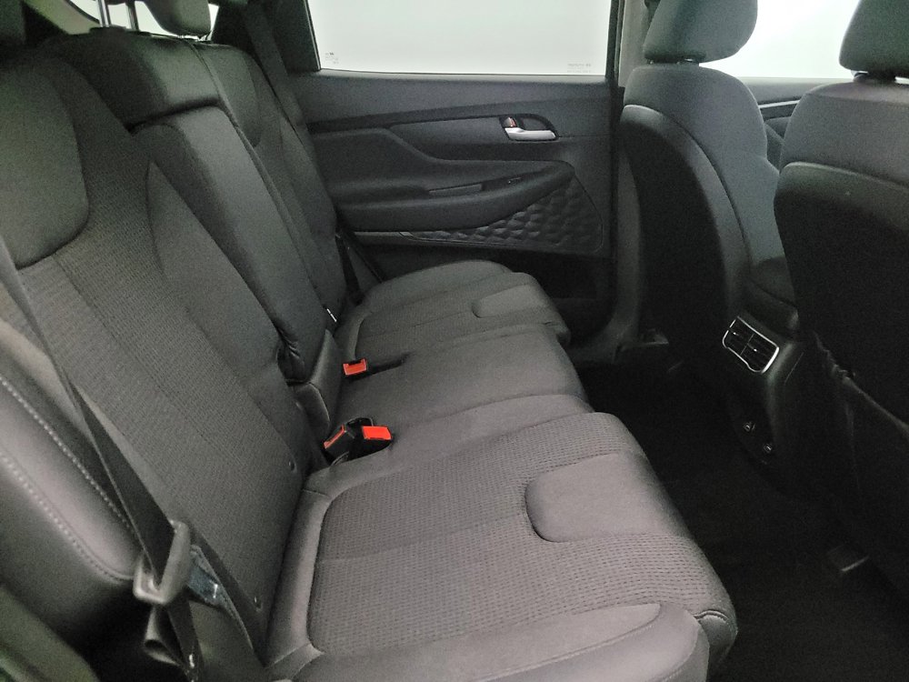 Used 2023 Hyundai Santa Fe SE image 19