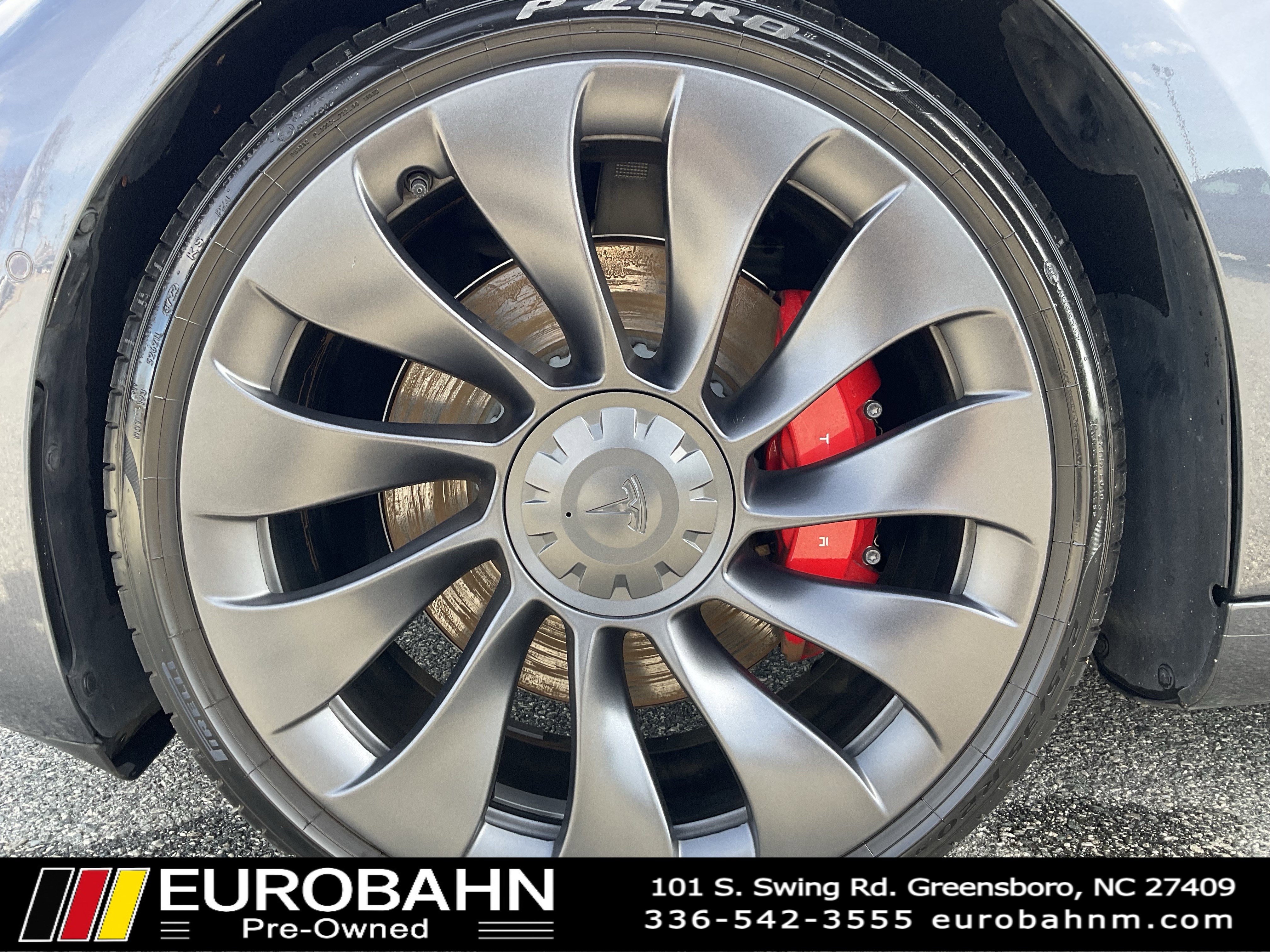 Used 2021 Tesla Model 3 Performance image 33