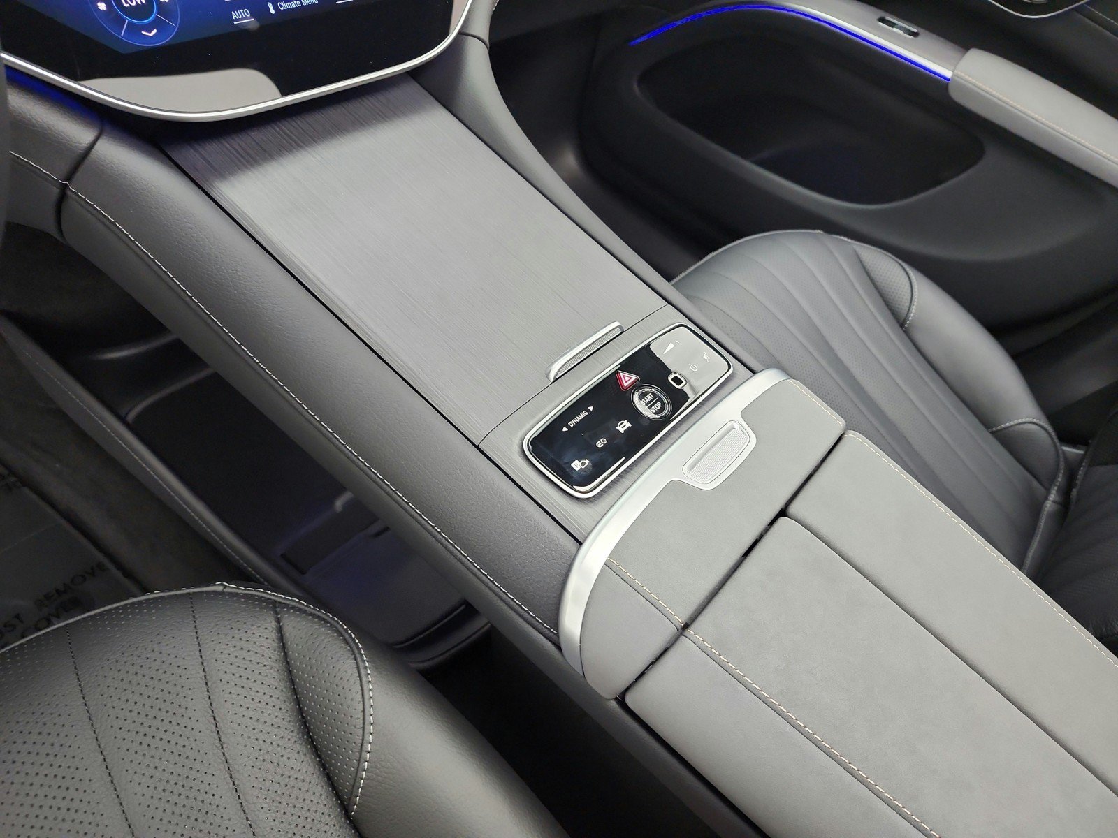 New 2026 Mercedes-Benz EQS 400 4MATIC SUV image 10