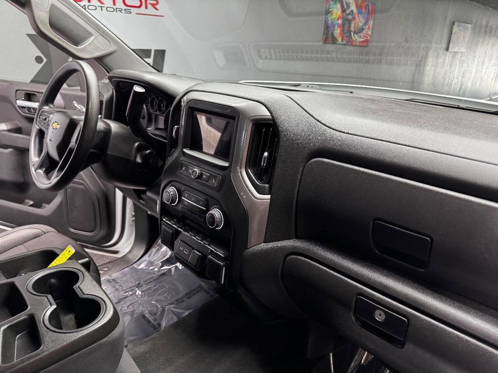 Used 2023 Chevrolet Silverado 1500 Custom image 51