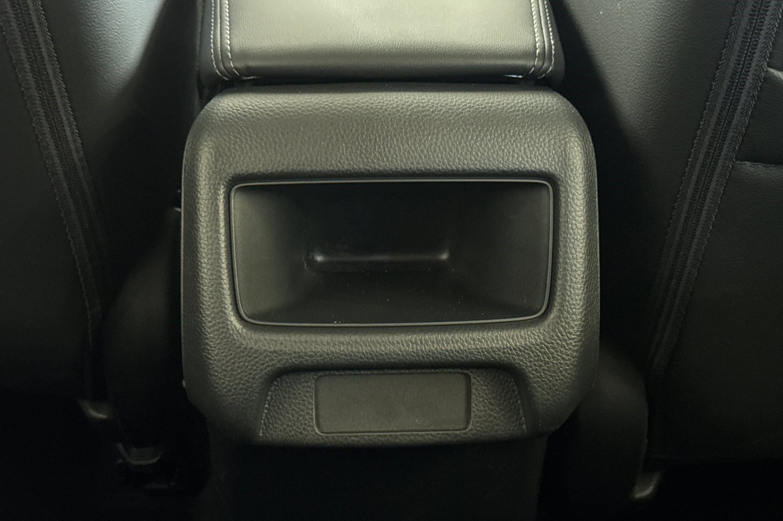 Used 2026 Honda HR-V EX-L image 16