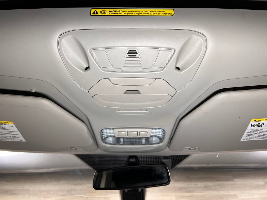 Used 2017 Ford Transit Connect Titanium FWD image 17