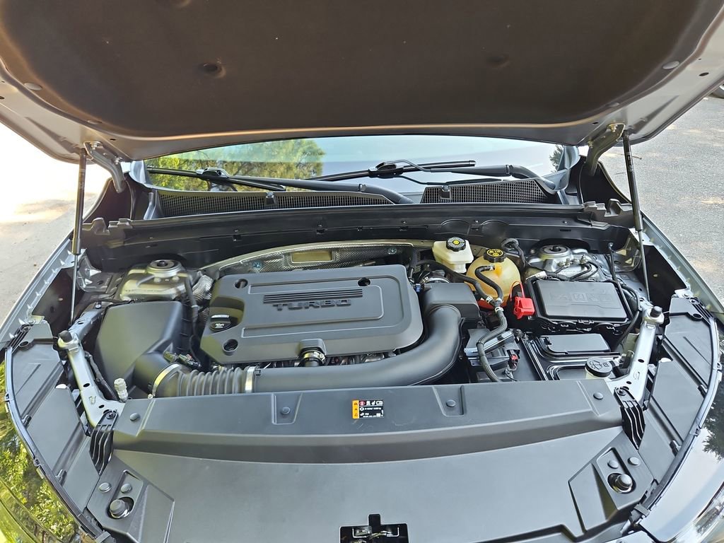 Used 2023 Buick Envision Essence w/ Sport Touring Package AWD/4WD image 36