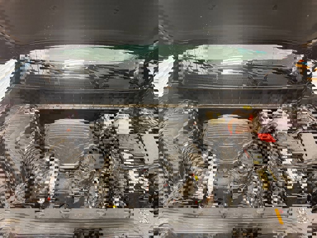 Used 2018 GMC Acadia SLT image 28