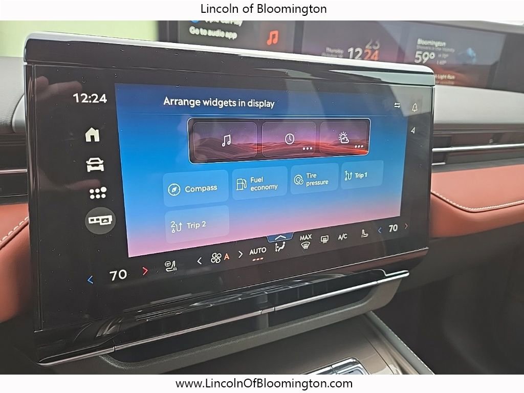 New 2024 Lincoln Nautilus Black Label w/ Jet Appearance Package (87T) image 28