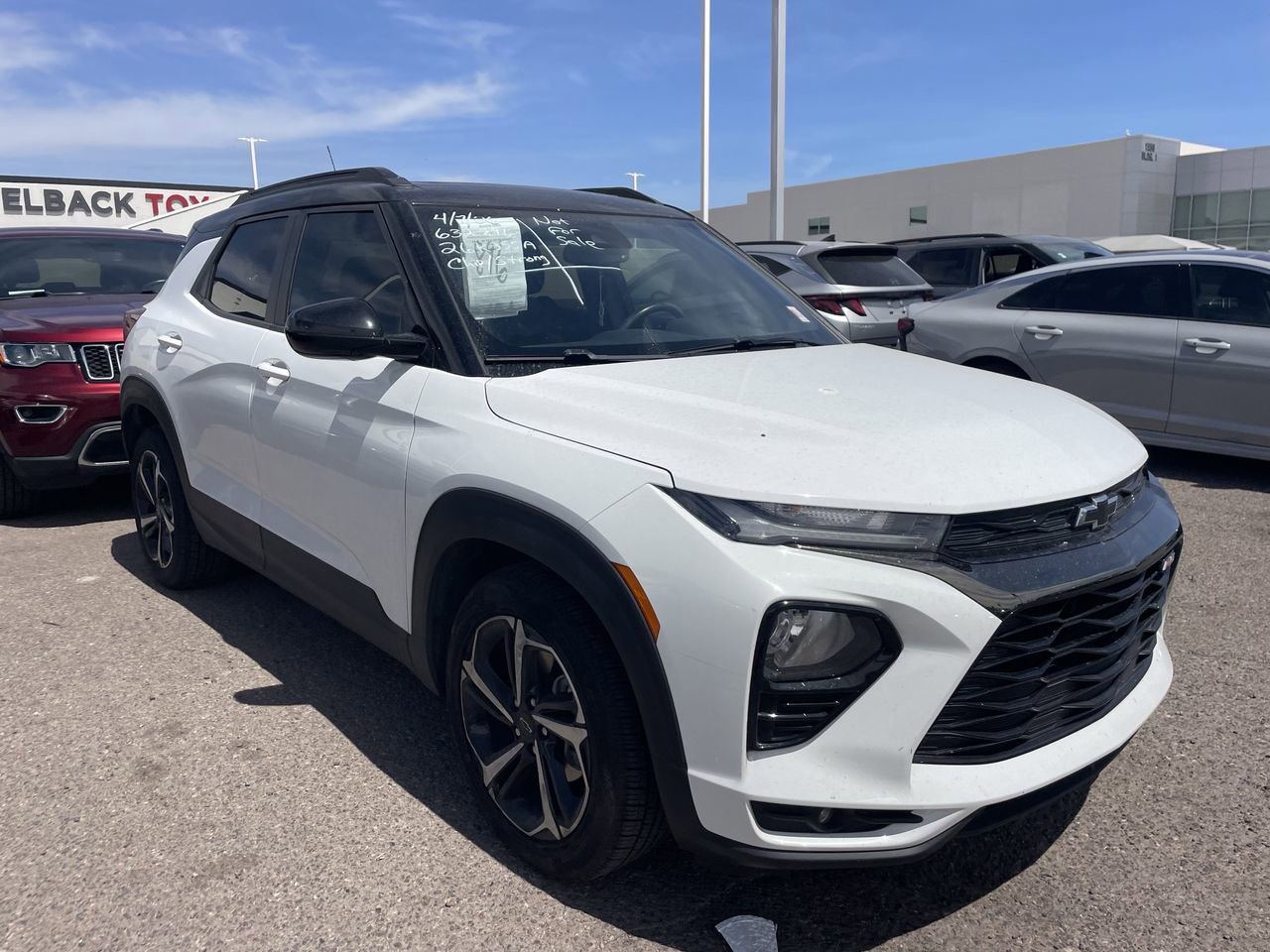 Used 2021 Chevrolet TrailBlazer RS w/ Sun and Liftgate Package image 2