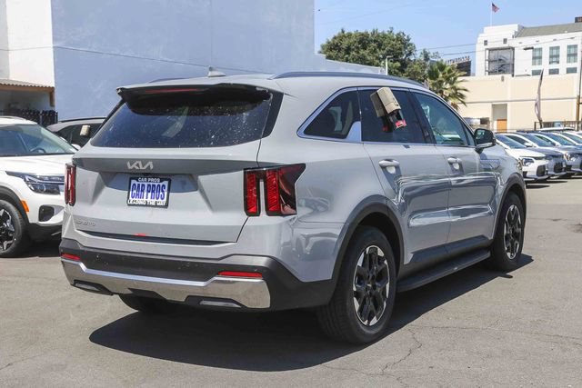 New 2026 Kia Sorento S FWD image 16
