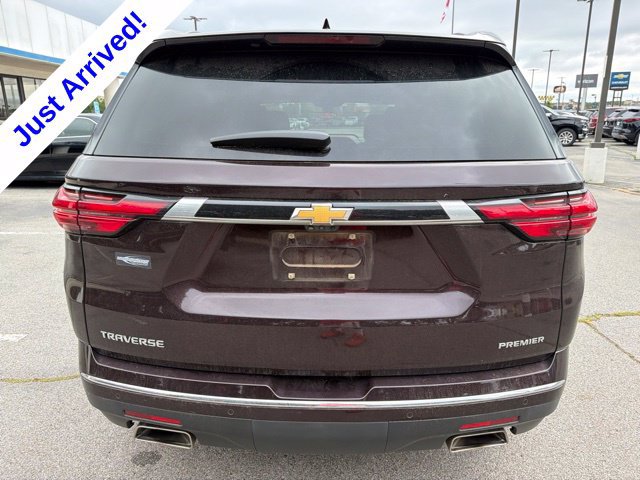 Used 2023 Chevrolet Traverse Premier FWD image 4
