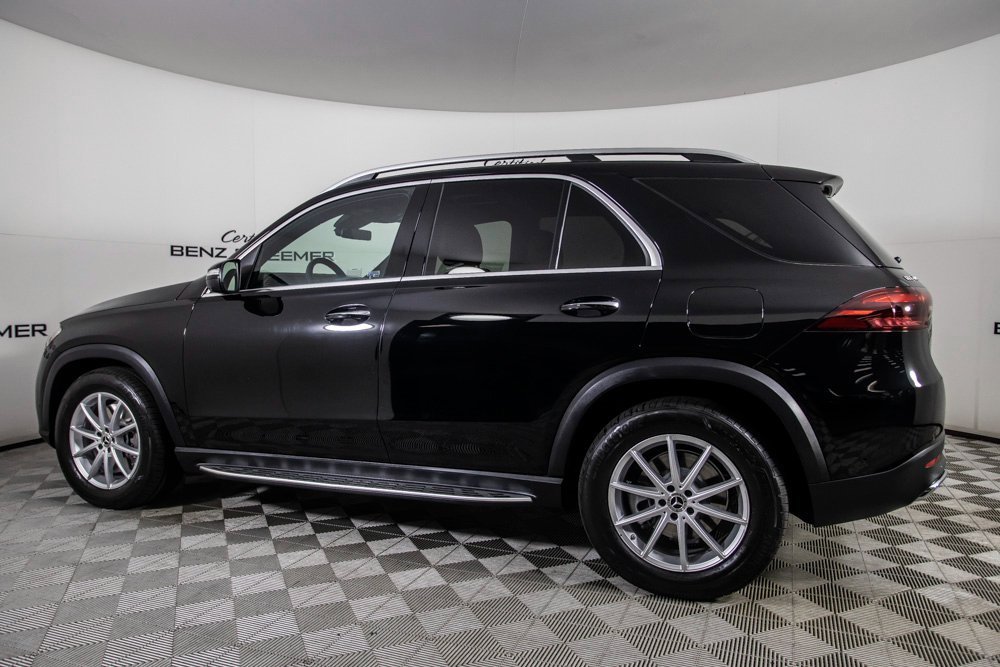 Used 2025 Mercedes-Benz GLE 450e 4MATIC image 7