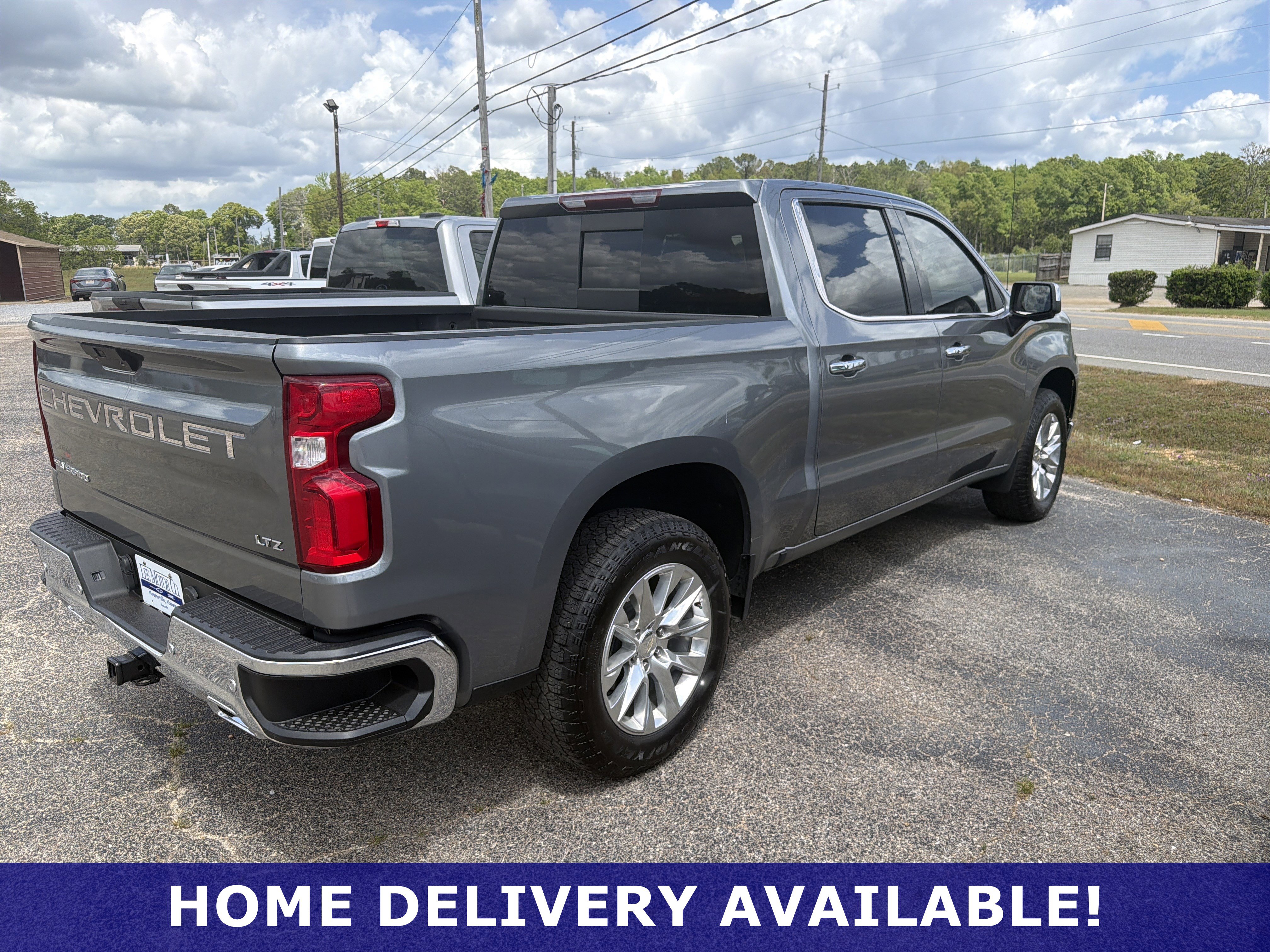 Used 2022 Chevrolet Silverado 1500 LTZ AWD/4WD image 9