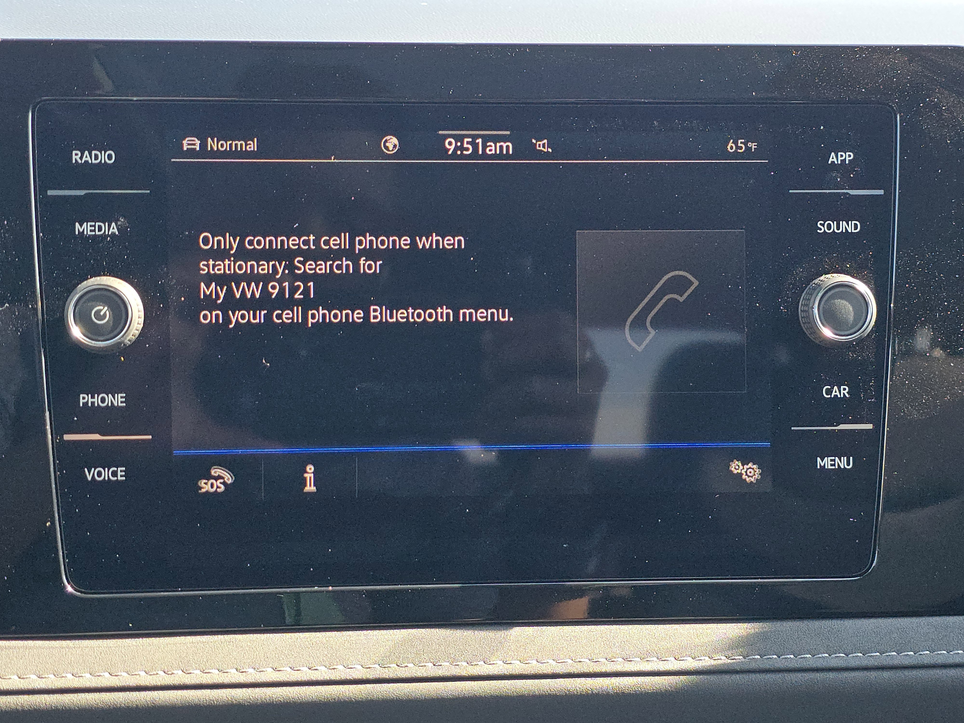 New 2025 Volkswagen Taos SE image 12